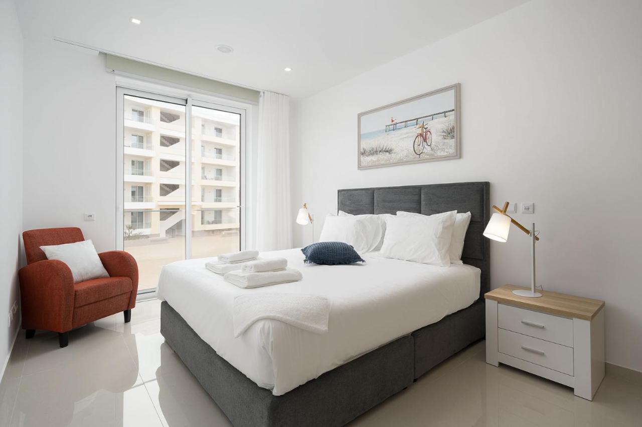Apartamento Marina View 13 With Pool By Homing Lagos